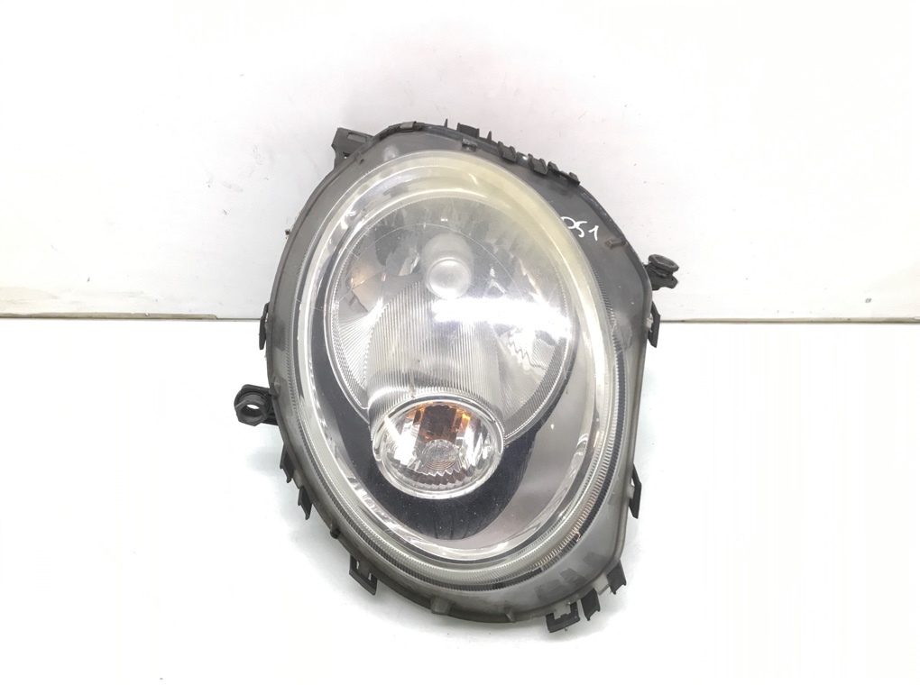 Фара правая бу для Mini Cooper R56 1.6 i, 2008 г.