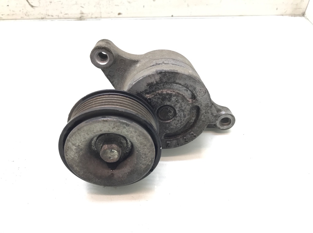 Натяжитель ремня генератора бу для Mazda 2 1.3 i, 2009 г.