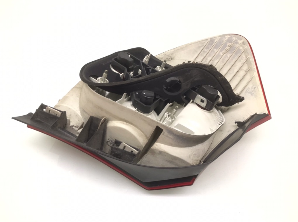 Фонарь задний правый бу для BMW 1 E87/E81/E82/E88 1.6 i,  2006 г.