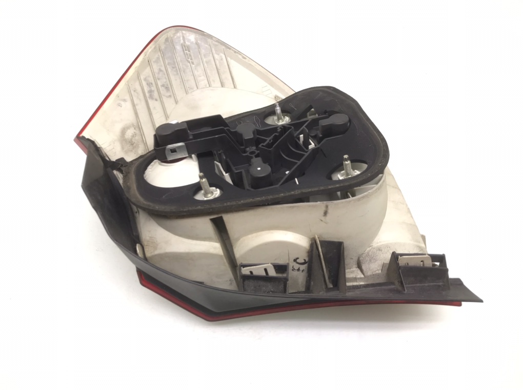 Фонарь задний левый бу для BMW 1 E87/E81/E82/E88 1.6 i,  2006 г.