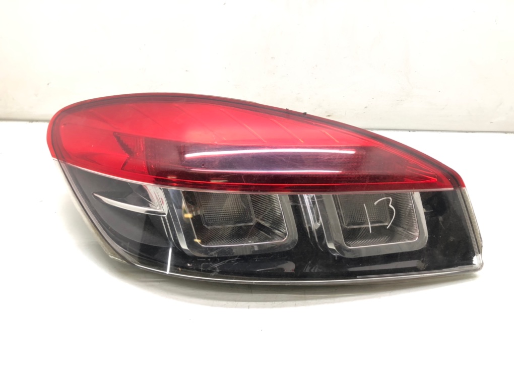 Фонарь задний левый бу для Renault Megane 3 1.6 i, 2010 г.