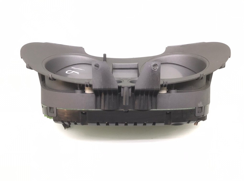 Щиток приборов (приборная панель) бу для Seat Ibiza  1.4 i,  2008 г.