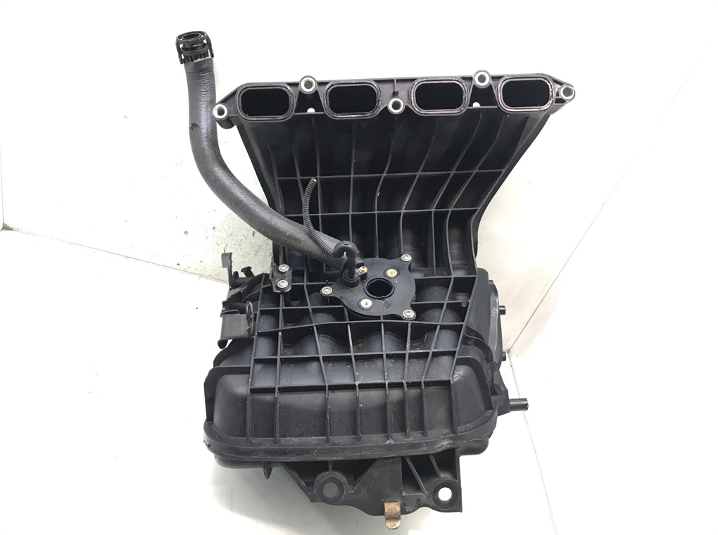 Коллектор впускной бу для BMW 1 E87/E81/E82/E88 2.0 i,  2008 г.