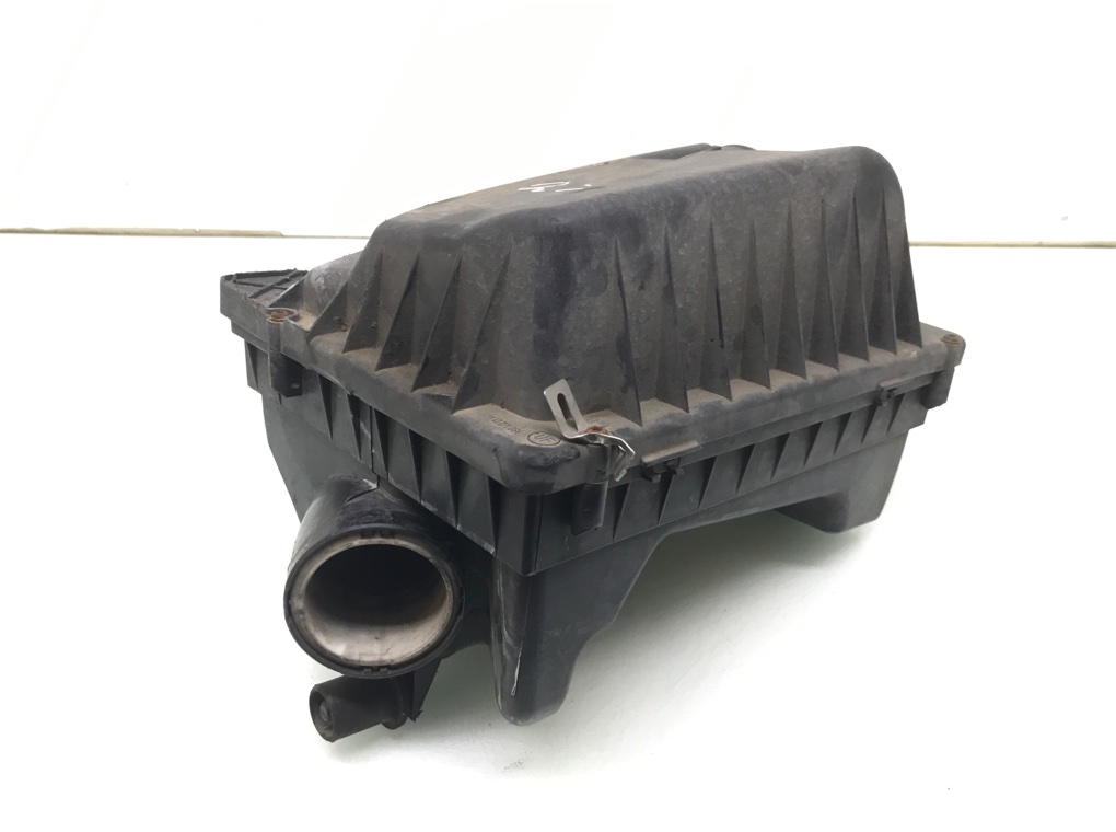 Корпус воздушного фильтра бу для Opel Astra H 1.8 i,  2009 г.