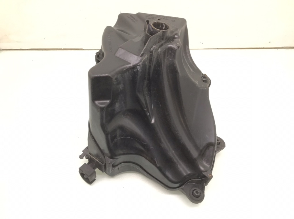 Корпус воздушного фильтра бу для BMW 1 E87/E81/E82/E88 1.6 i,  2006 г.