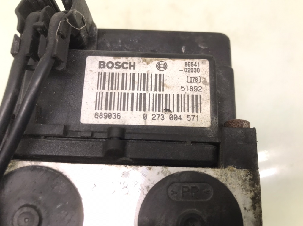 Блок ABS бу для Toyota Corolla  2.0 D-4D,  2007 г.
