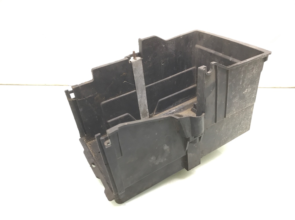 Полка аккумулятора бу для Ford Focus 2 1.6 TDCi, 2010 г.