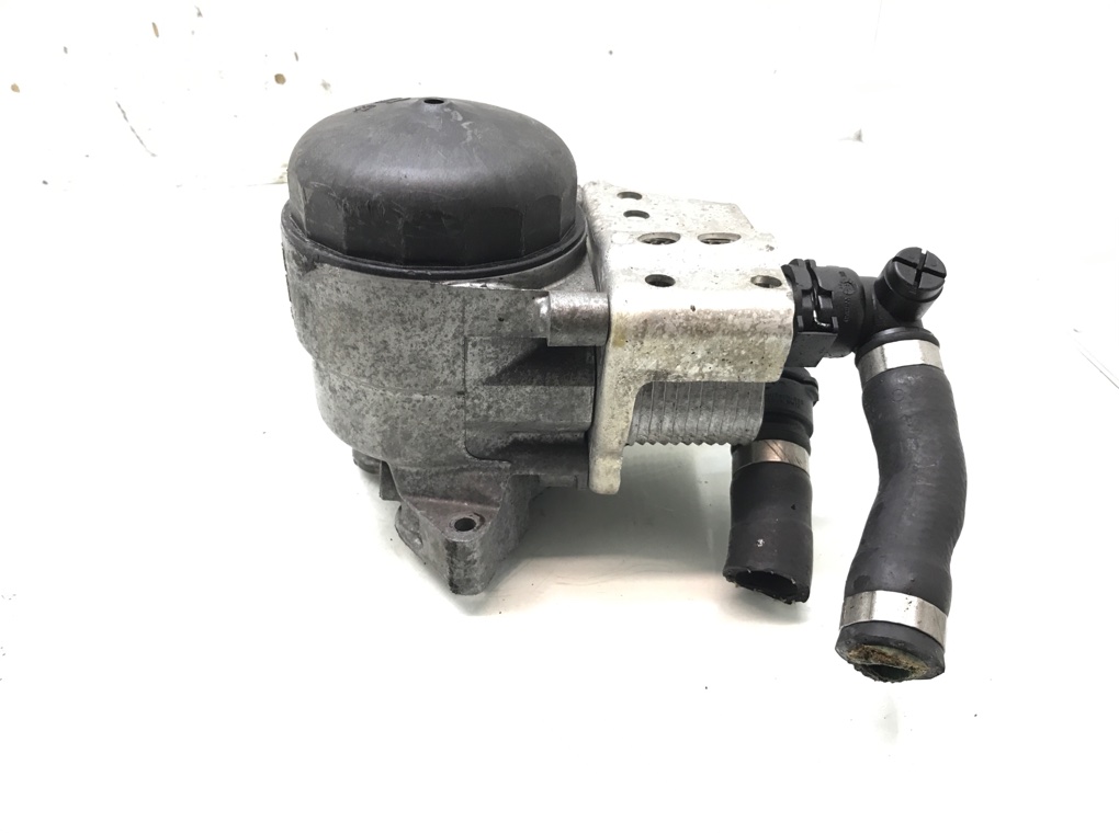 Корпус масляного фильтра бу для BMW 1 E87/E81/E82/E88 2.0 i,  2004 г.