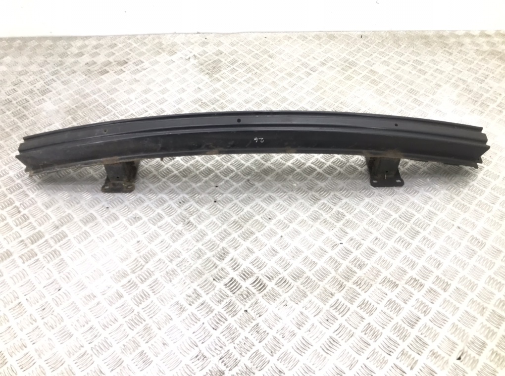 Усилитель бампера переднего бу для Land Rover Discovery 3 2.7 TD, 2006 г.