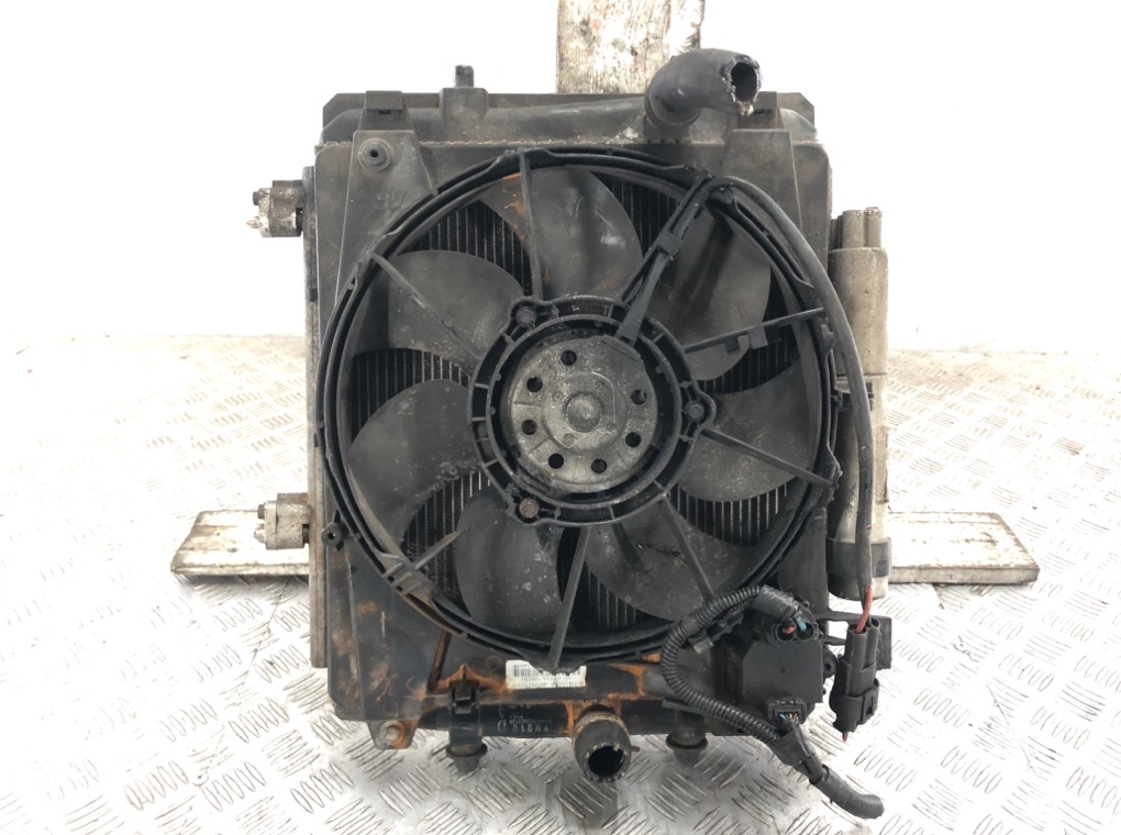 Кассета радиаторов бу для Toyota Aygo  1.4 HDi,  2006 г.