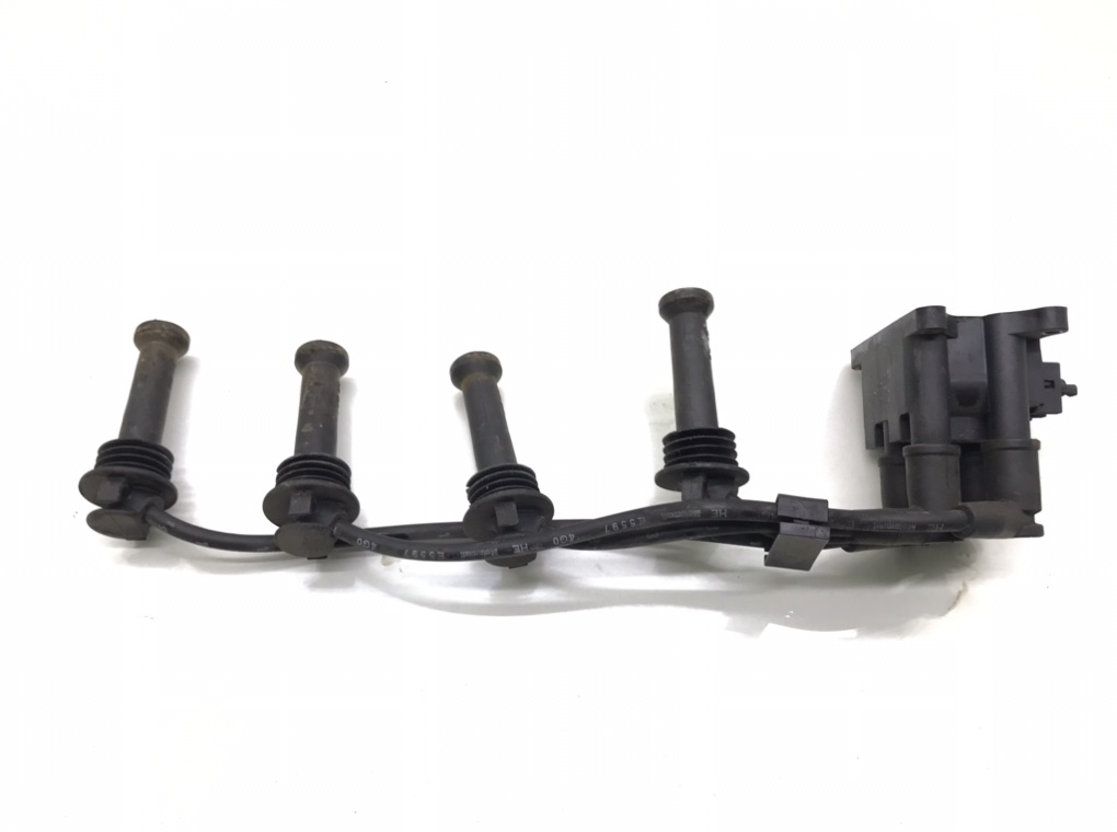 Катушка зажигания бу для Ford Fiesta  1.2 i,  2002 г.