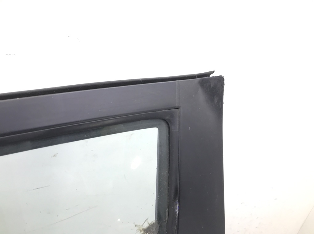 Дверь передняя левая бу для Kia Sportage  2.0 CRDi,  2005 г.