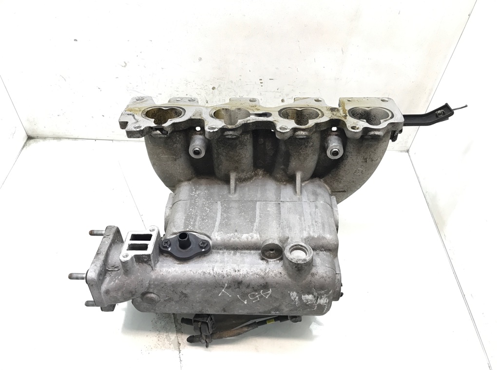 Коллектор впускной бу для Hyundai Tucson  2.0 i,  2007 г.
