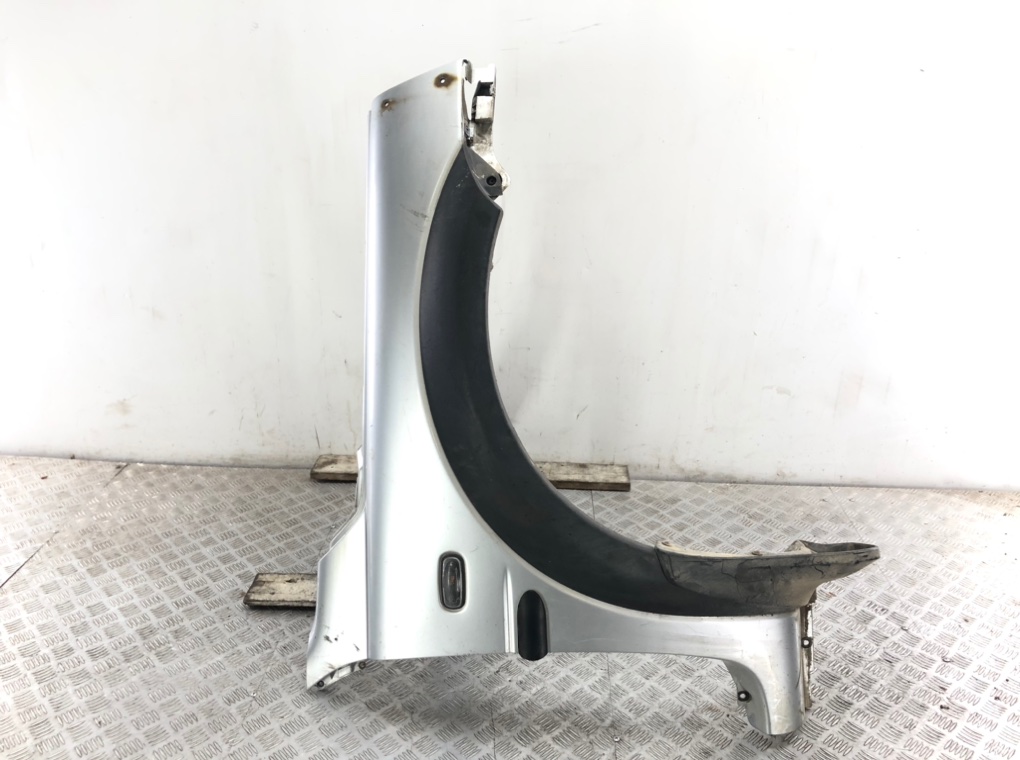 Крыло переднее правое бу для Land Rover Freelander 1 2.0 TD, 2006 г.