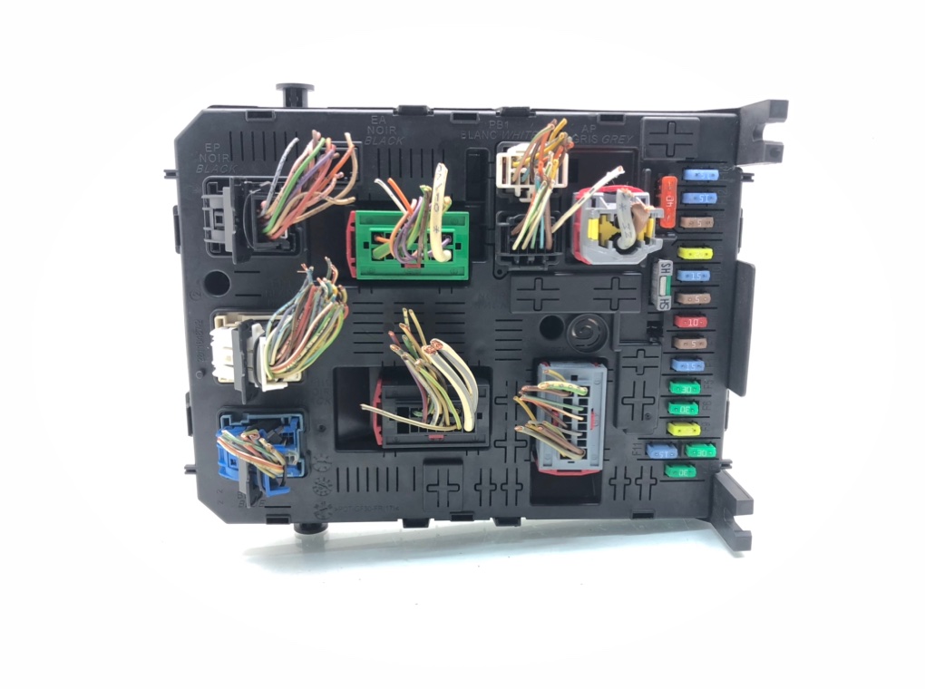 Блок комфорта бу для Citroen C4 1 1.6 HDi, 2010 г.