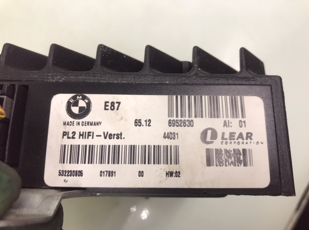 Усилитель музыкальный бу для BMW 1 E87/E81/E82/E88 2.0 i,  2004 г.