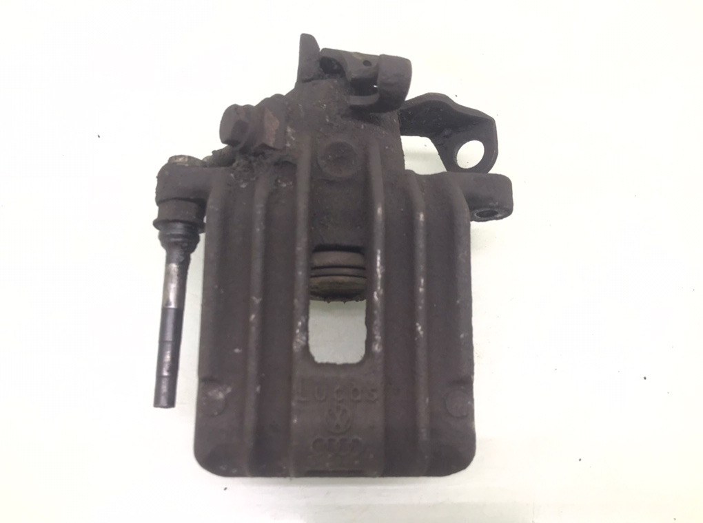 Суппорт задний левый бу для Volkswagen Bora 1.9 TDi, 2003 г.