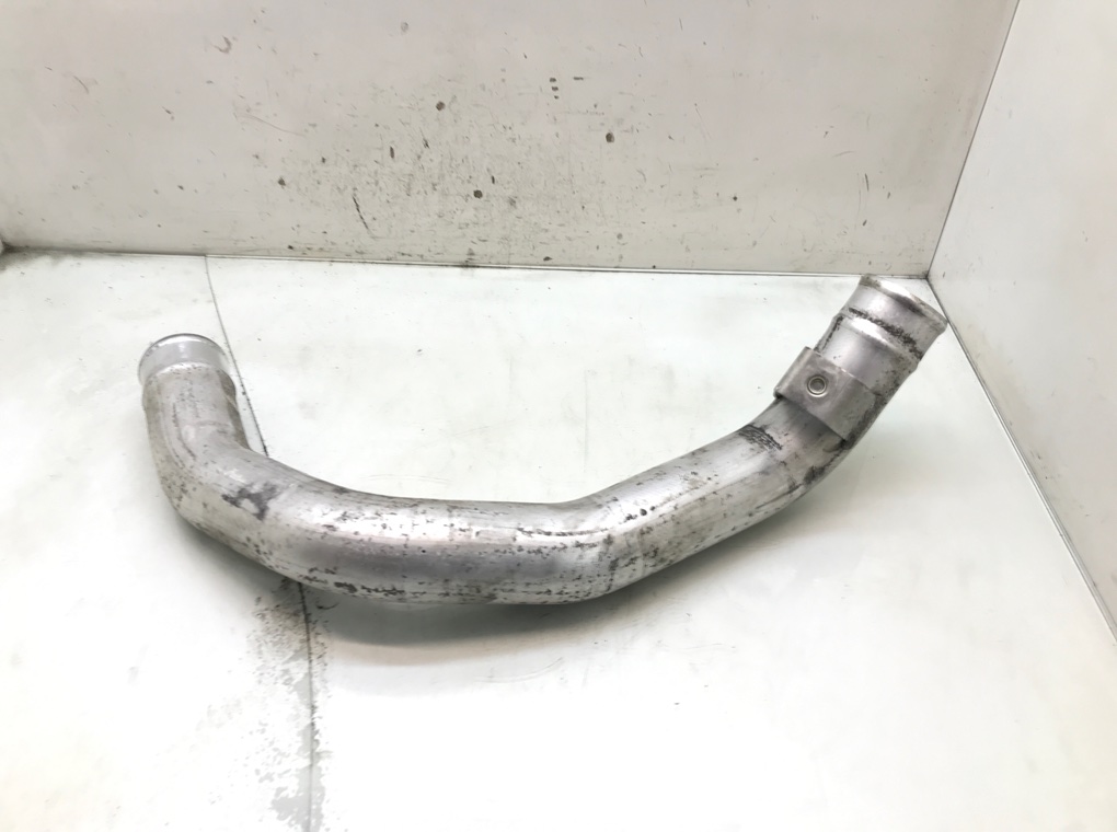 Патрубок интеркулера бу для Mitsubishi Carisma  1.9 DiD,  2003 г.