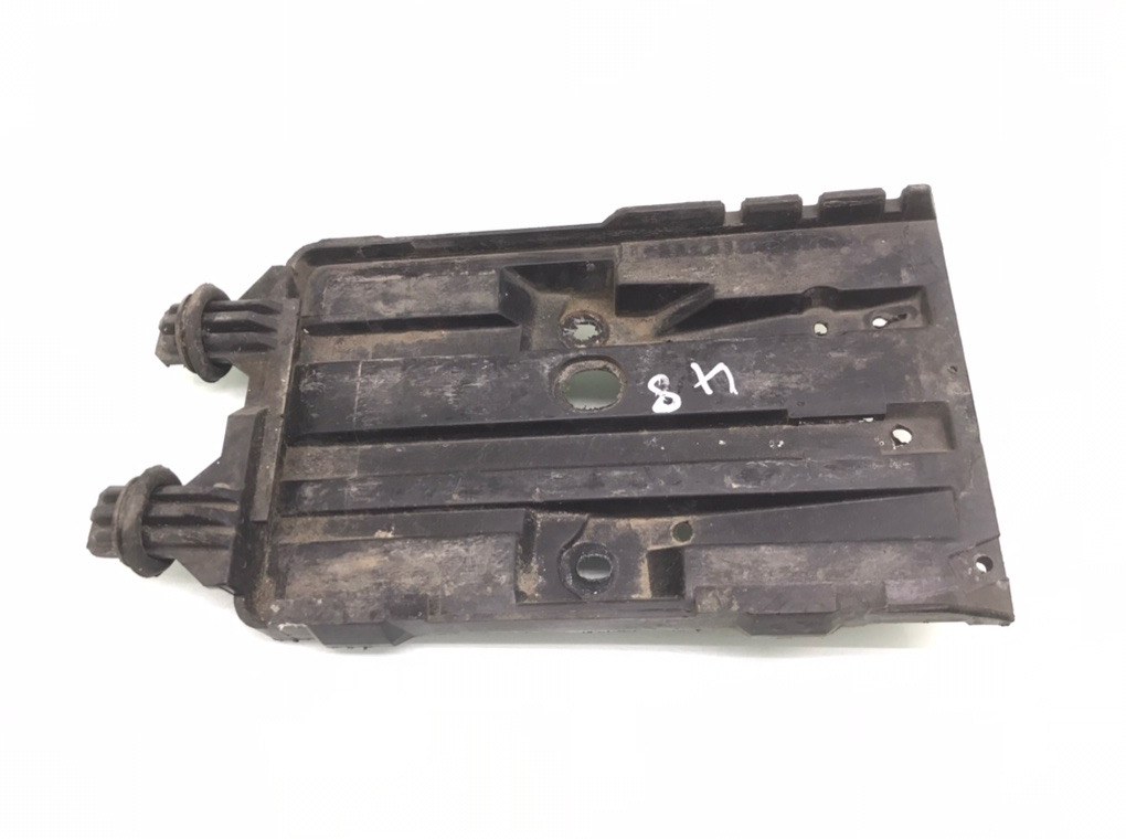 Полка аккумулятора бу для Volvo V70 2.5 TDi, 1998 г.