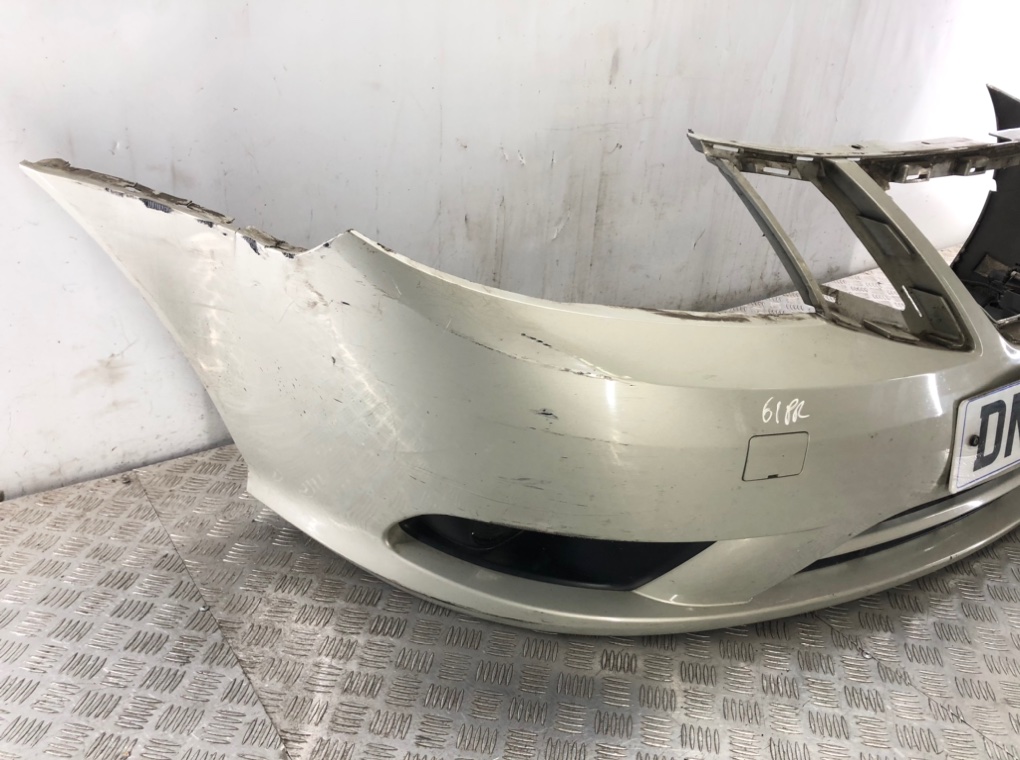 Бампер передний бу для Saab 9-3  1.9 TiD,  2007 г.