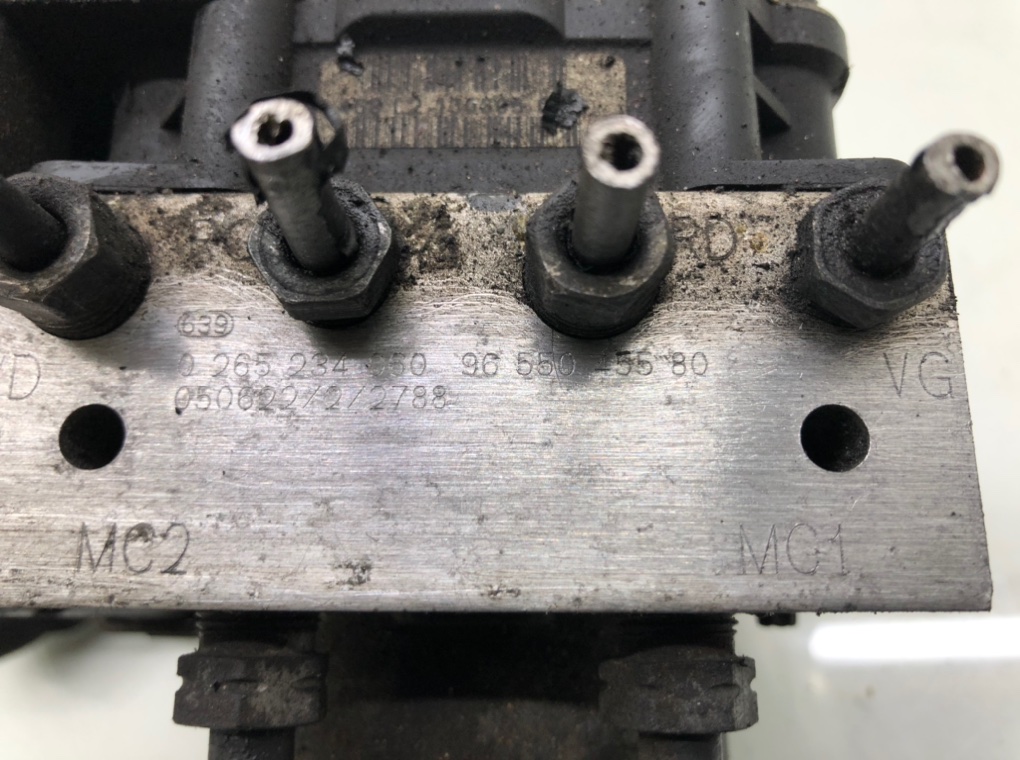 Блок ABS бу для Citroen Xsara Picasso  1.6 HDi,  2005 г.