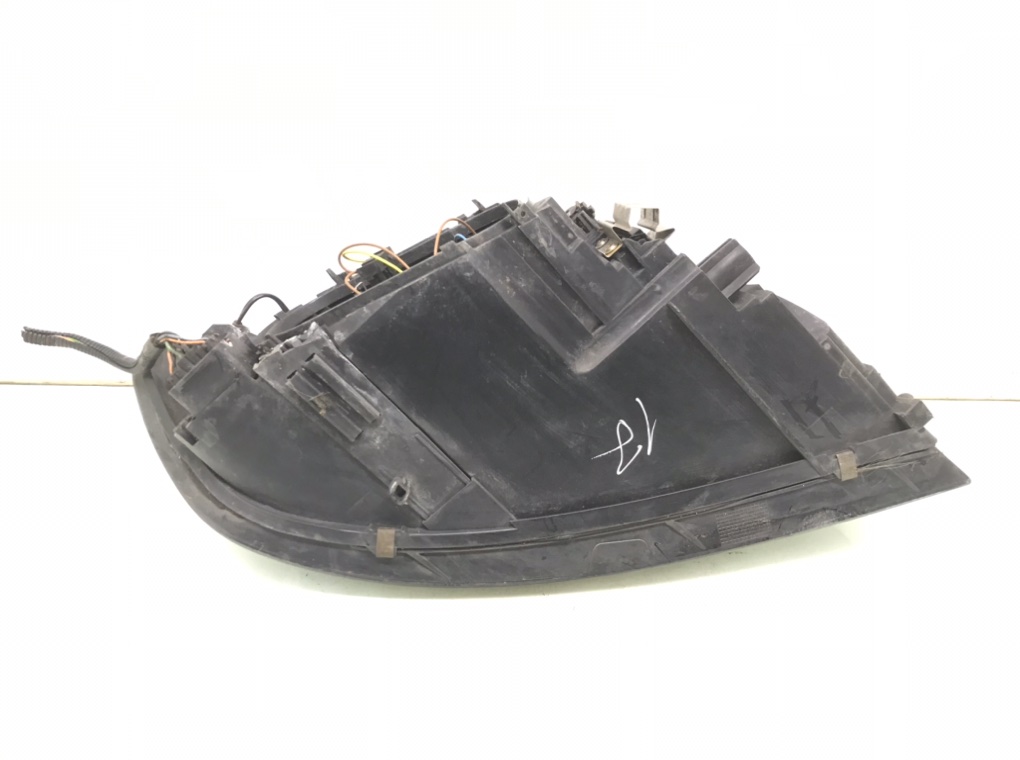 Фара левая бу для Volvo V50 2.0 TD, 2006 г. Фара левая бу для Volvo V50 2.0 TD, 2006 г.