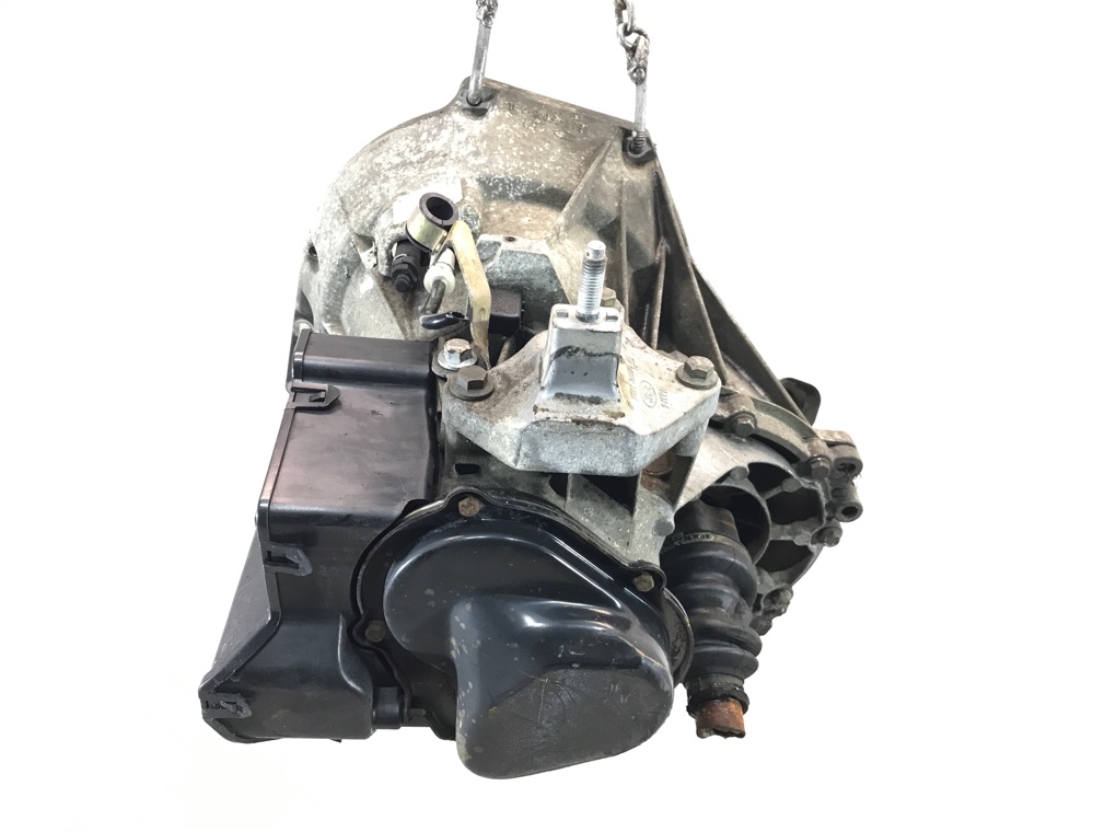 КПП механическая (МКПП) бу для Ford Fiesta 5 1.3 i,  2002 г. 2S6R7002MA