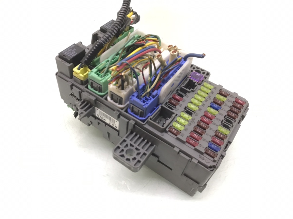 Блок предохранителей бу для Honda Civic 8 2.2 i-CTDi, 2009 г.