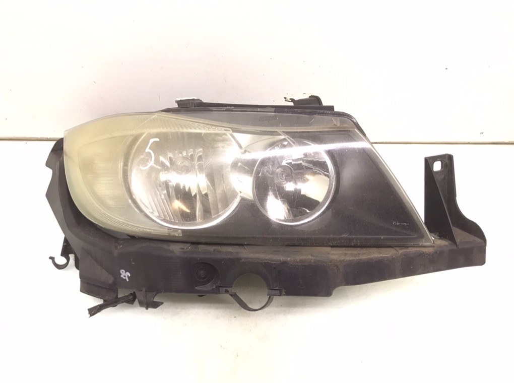 Фара правая бу для BMW 3 E90/E91/E92/E93 2.0 i, 2007 г.