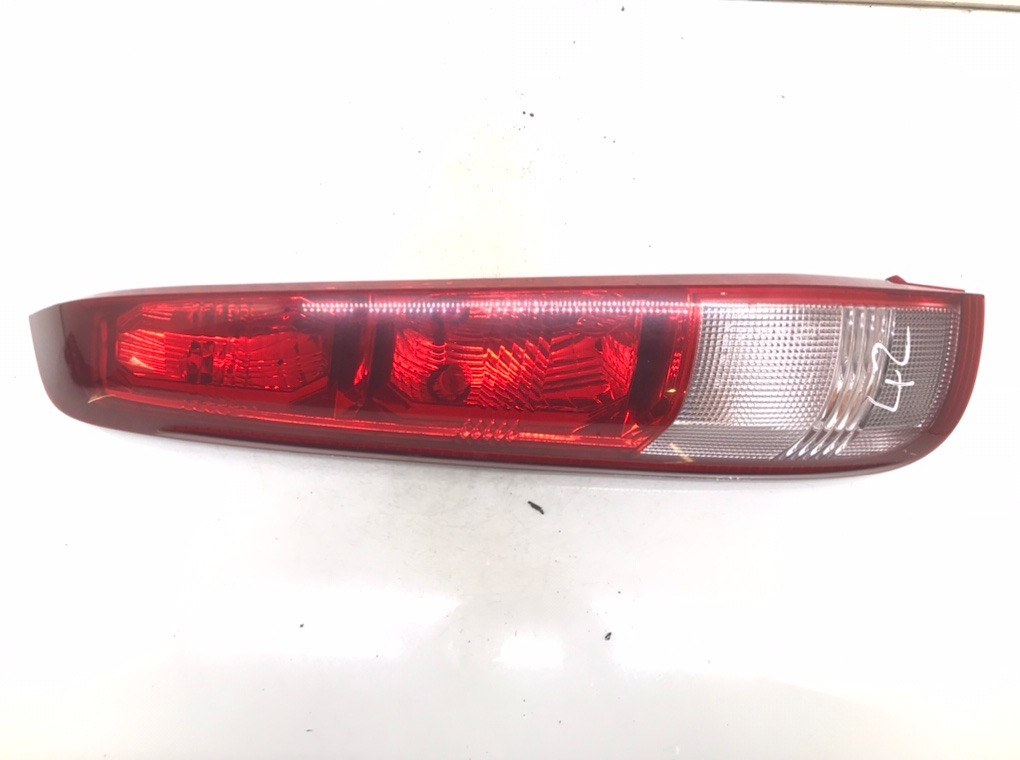 Фонарь задний левый бу для Nissan X-Trail T30 2.0 i, 2002 г.