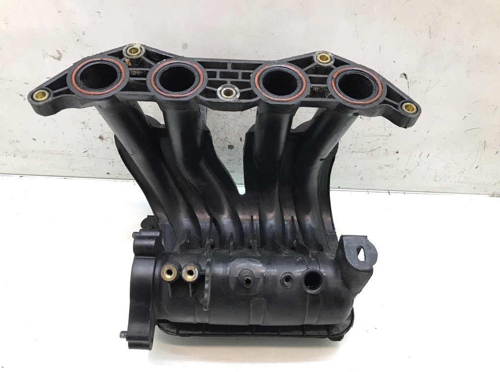 Коллектор впускной бу для Peugeot 207  1.4 i,  2009 г.