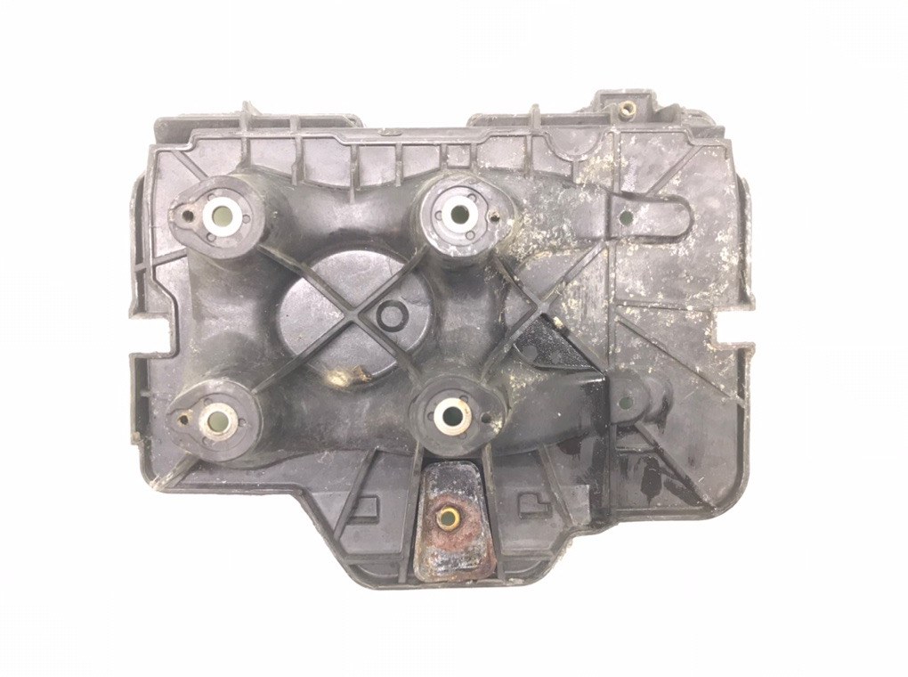 Полка аккумулятора бу для Volkswagen Golf 4 1.6 i,  2004 г.