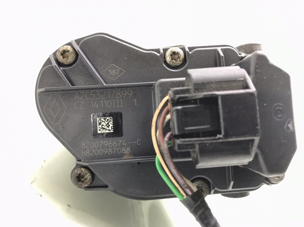 Клапан EGR бу для Renault Master  2.3 DCi,  2010 г.