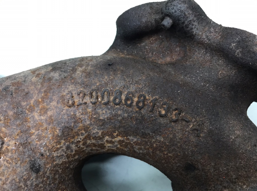 Коллектор выпускной бу для Renault Master 2.3 DCi, 2010 г. Коллектор выпускной бу для Renault Master 2.3 DCi, 2010 г.