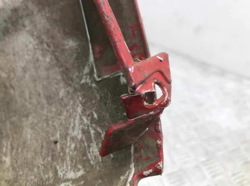 Бампер задний бу для Opel Zafira B 1.6 i,  2007 г.