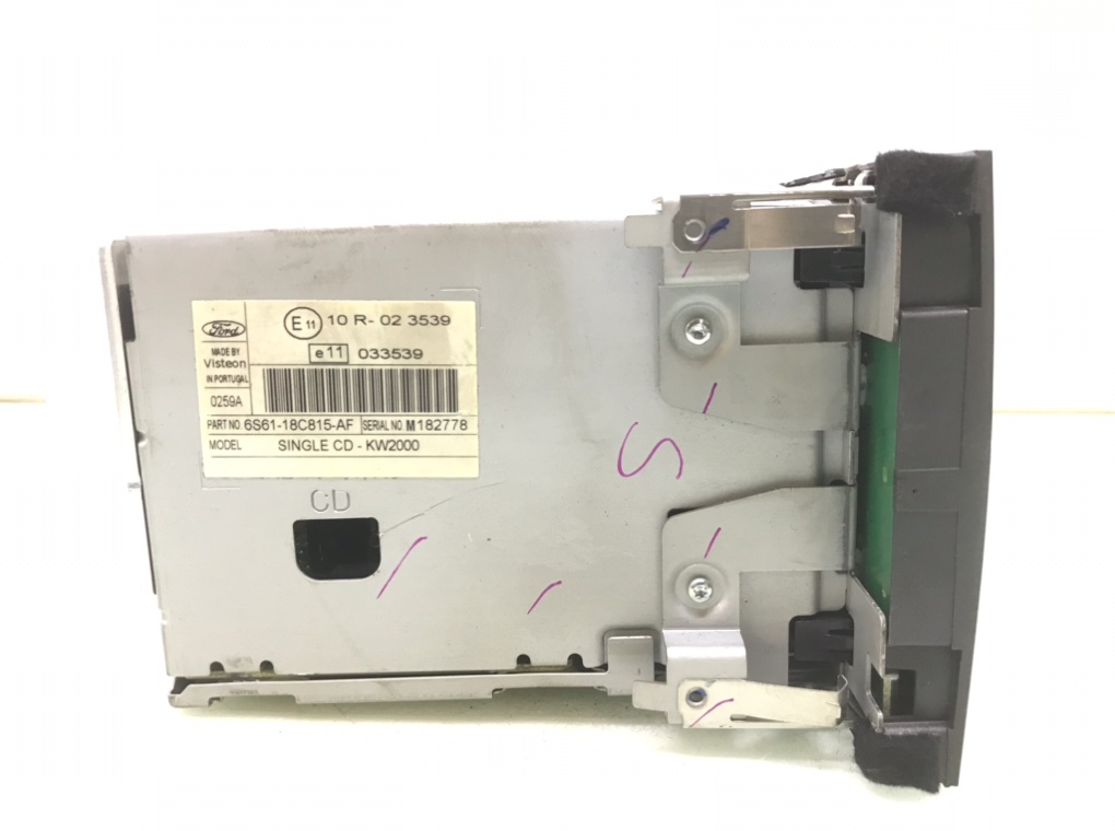 Магнитола бу для Ford C-Max  1.8 i,  2006 г.