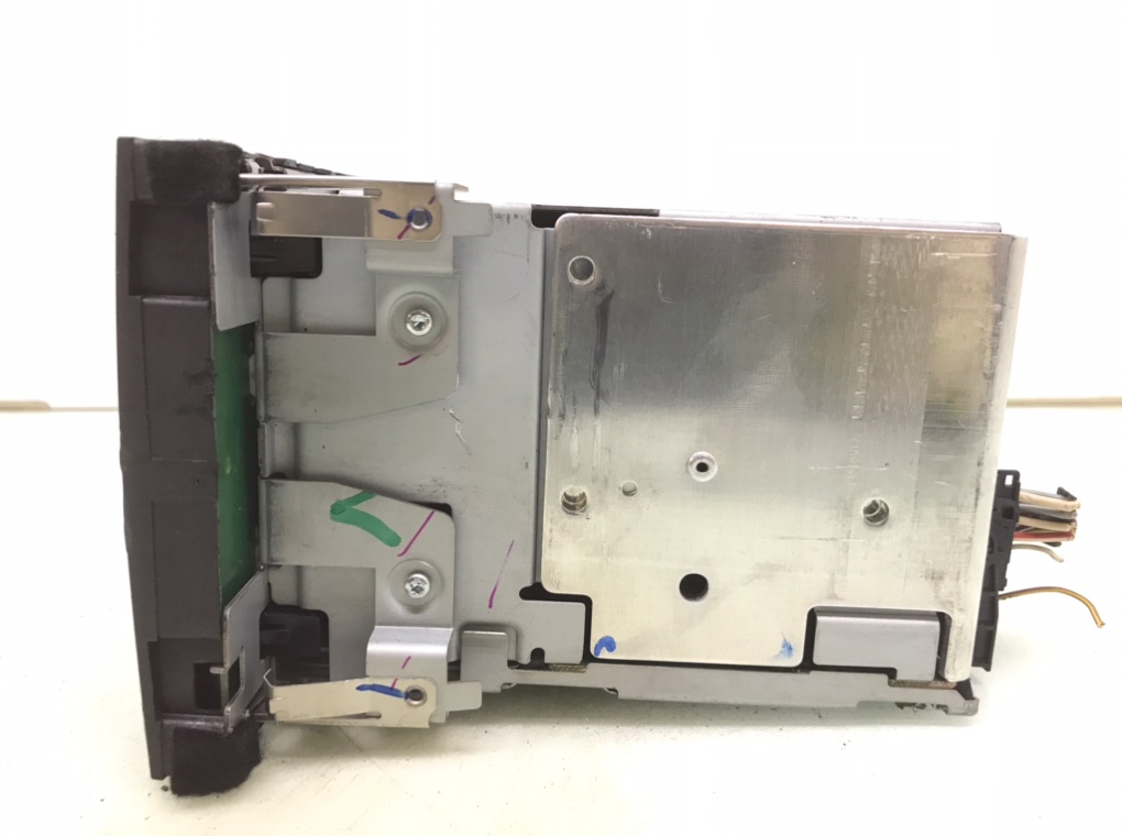 Магнитола бу для Ford C-Max  1.8 i,  2006 г.