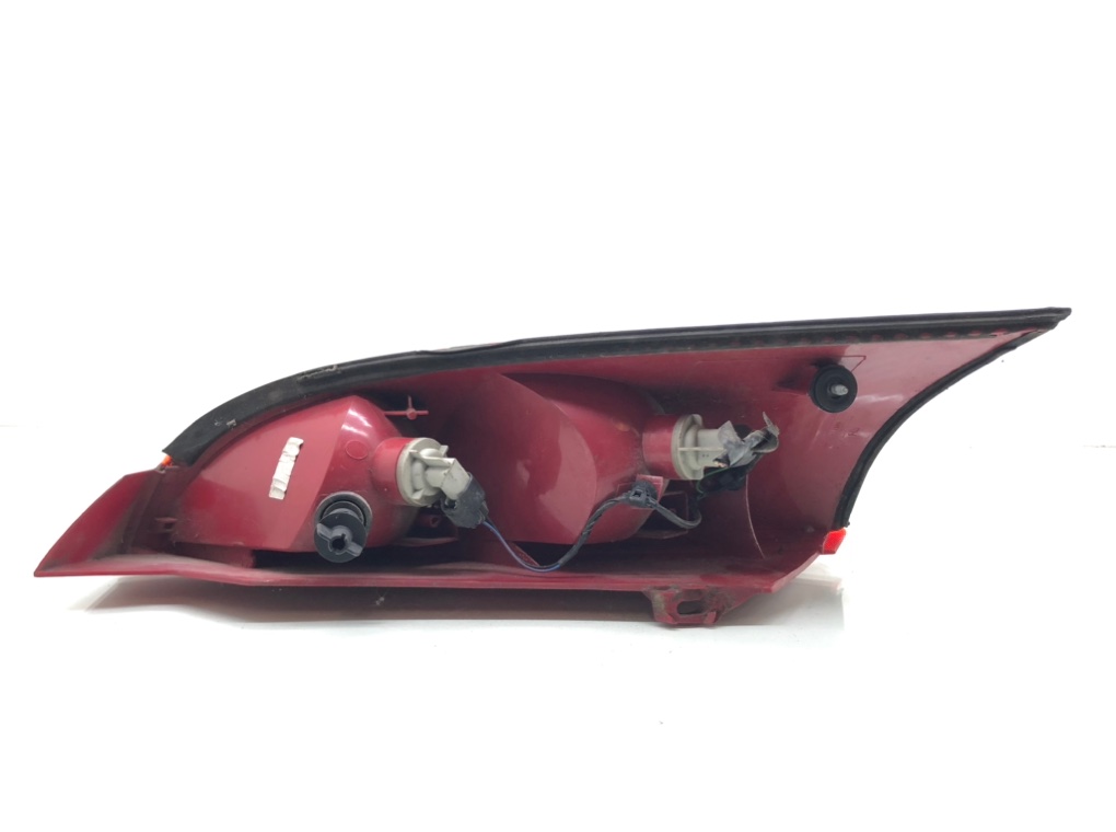 Фонарь задний правый бу для Ford Focus 1 1.6 i,  2002 г.