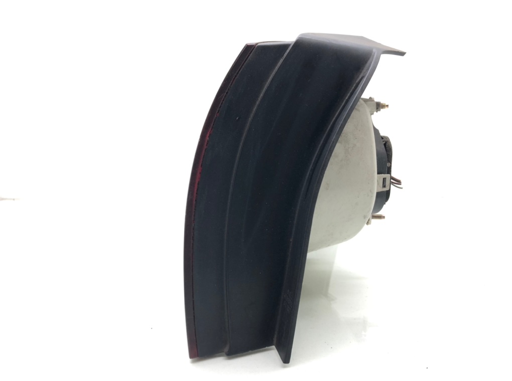 Фонарь задний левый бу для Volkswagen Golf 5 1.6 FSI,  2004 г.