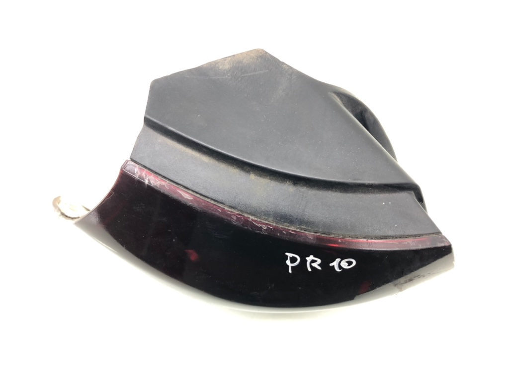 Фонарь задний левый бу для Volkswagen Golf 5 1.6 FSI,  2004 г.