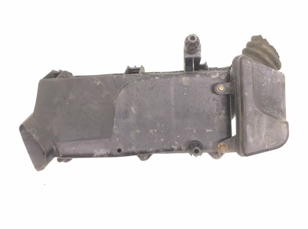 Корпус воздушного фильтра бу для Ford Mondeo 3 2.0 TDCi,  2005 г.