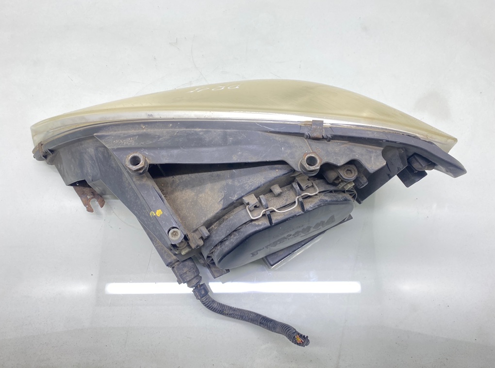 Фара правая бу для Ford Galaxy  1.9 TDi,  2002 г.