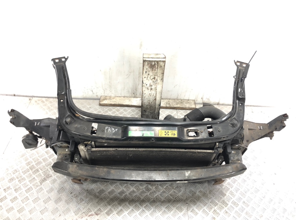 Панель передняя (телевизор) бу для Mini One R56 1.4 i,  2008 г.