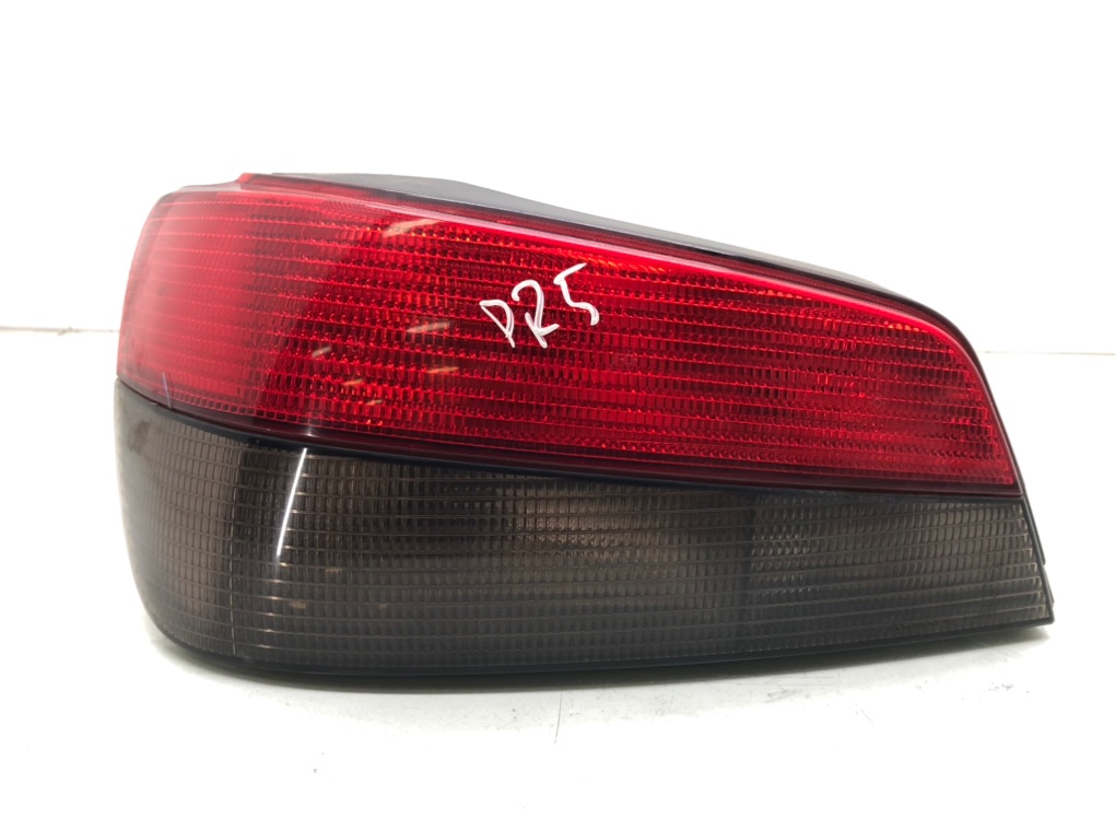 Фонарь задний левый бу для Peugeot 306 1.8 i, 2000 г.