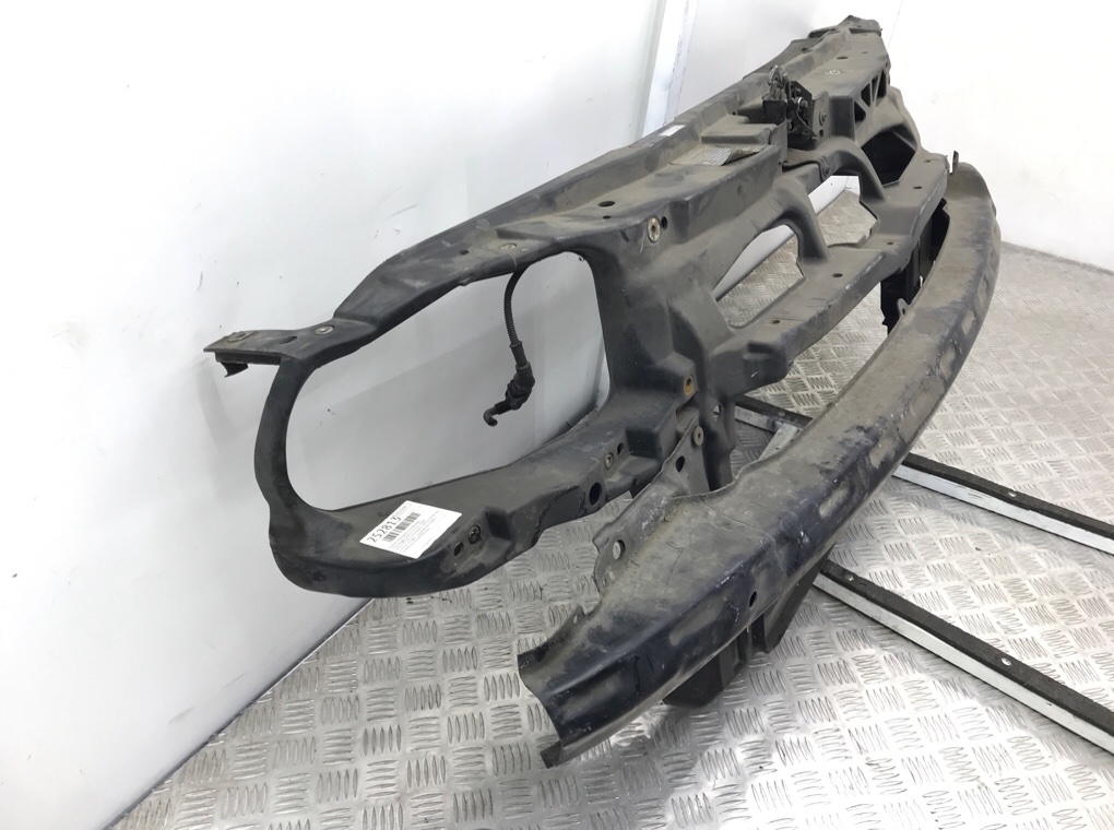 Панель передняя (телевизор) бу для Volkswagen Golf 4 1.9 TDi,  2004 г.