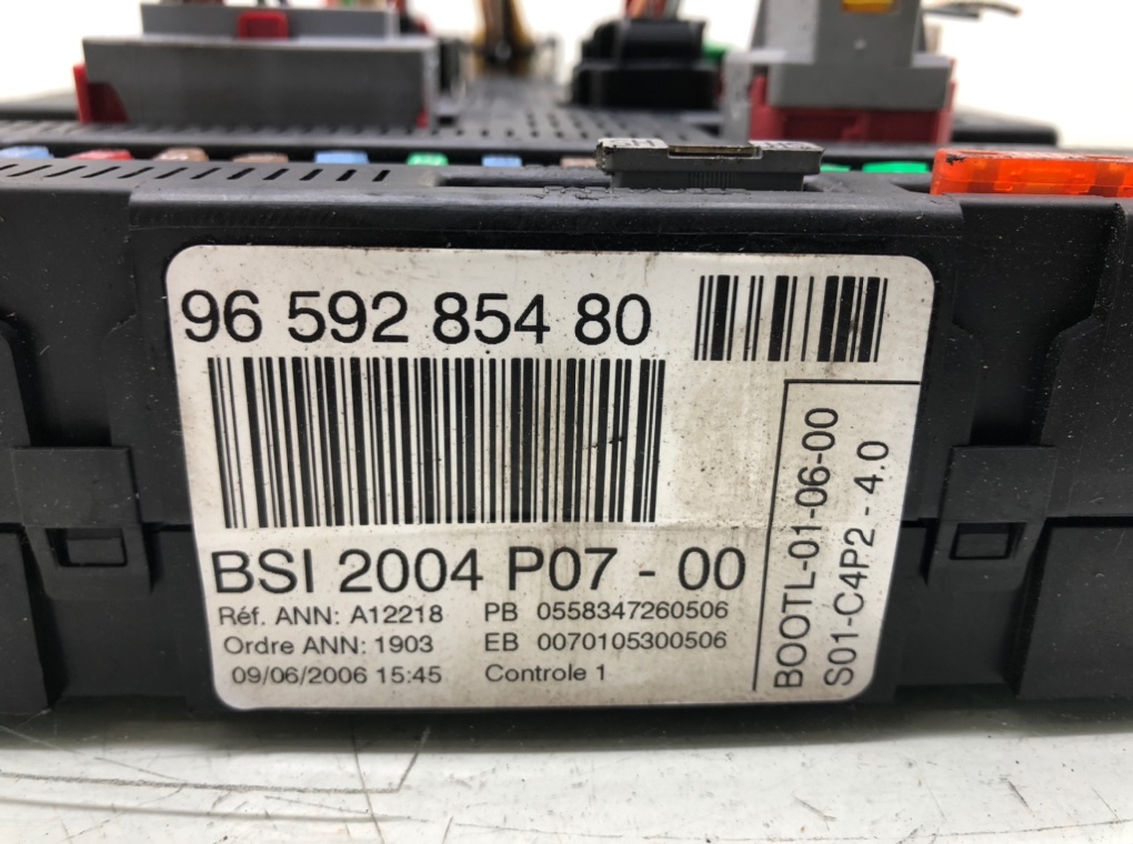 Блок комфорта бу для Peugeot 207  1.4 i,  2006 г.