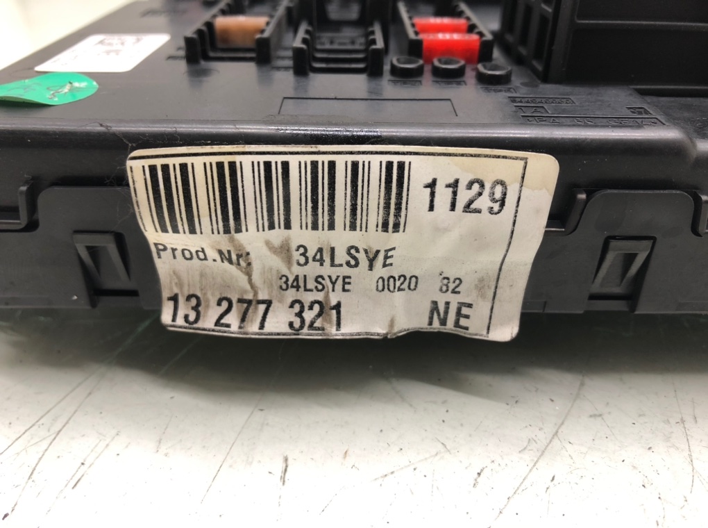 Блок предохранителей бу для Opel Insignia  2.0 CDTi,  2009 г.