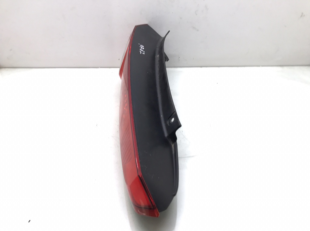 Фонарь задний правый бу для Ford Fiesta  1.2 i,  2005 г.