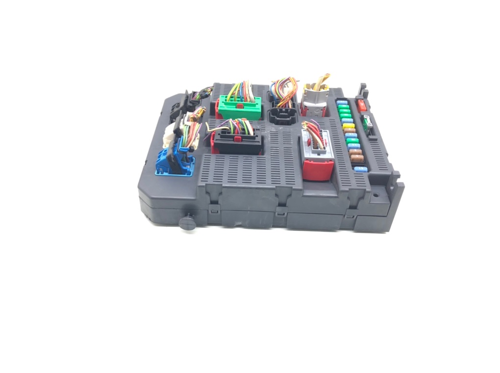 Блок комфорта бу для Peugeot 207 1.4 i, 2007 г.