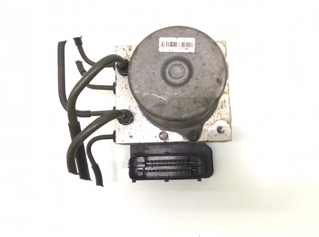 Блок ABS бу для Hyundai i40  1.7 CRDi,  2013 г.